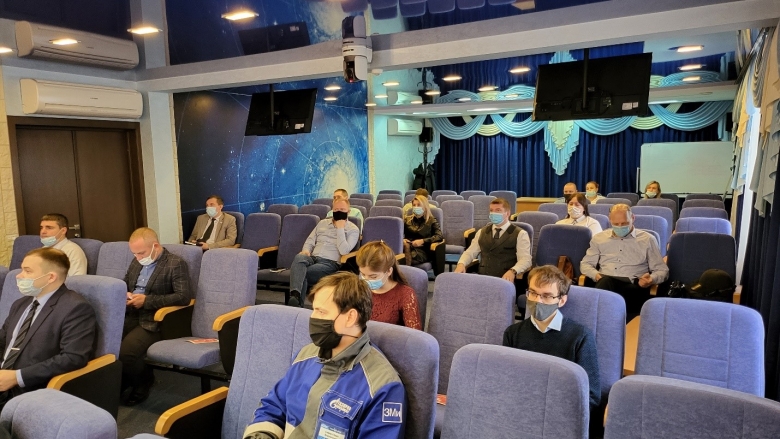 Начальники подразделений и уполномоченные по охране труда филиала.